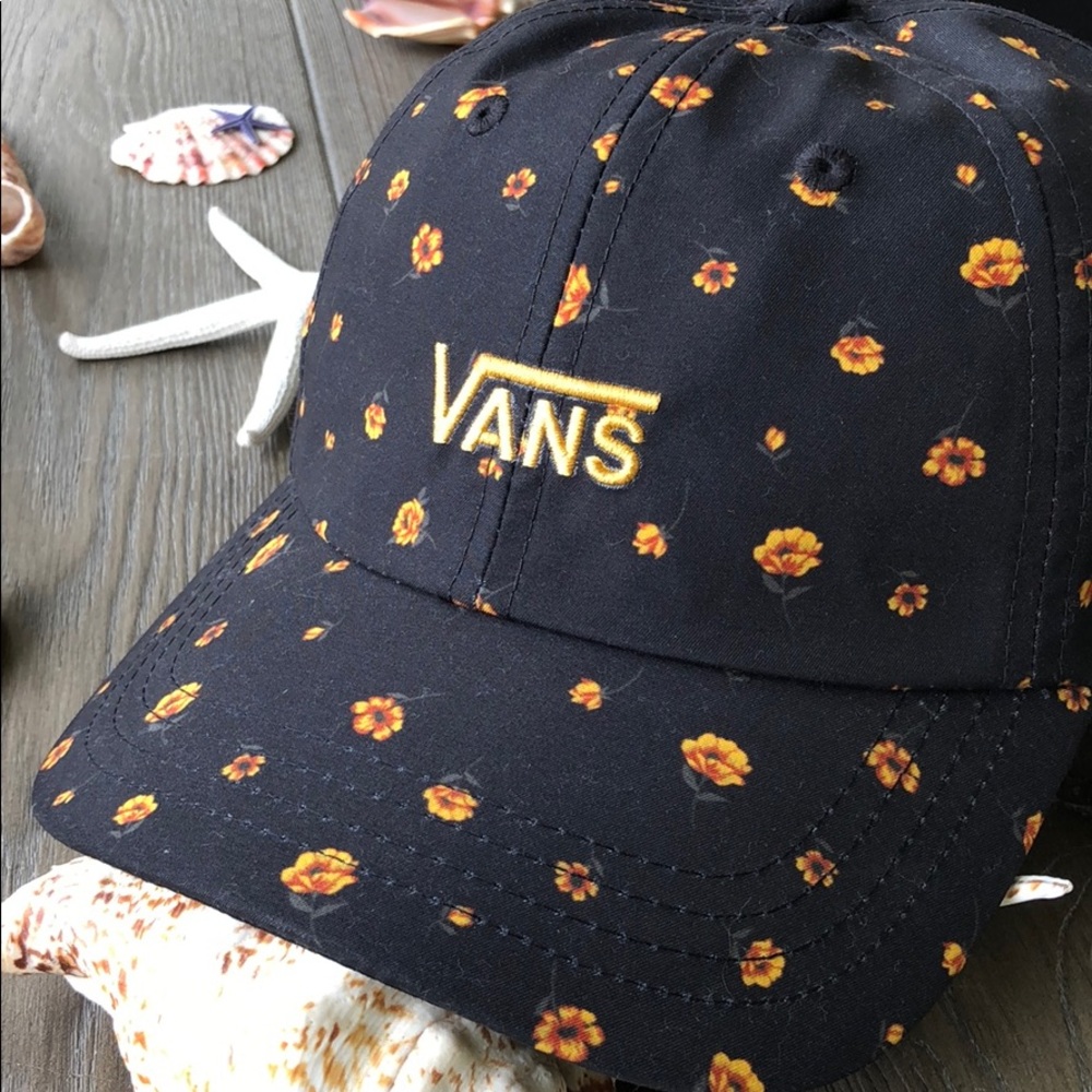 🌴🌼VANS- FLORAL HAT🌼🌴 - Picture 2 of 6